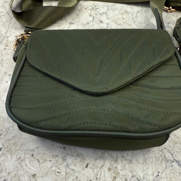 Olive Green handbag with pouch by Urban expressions can be made a bum bag - Picture 3 of 8